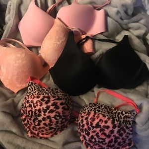Victoria’s Secret Bra Bundle